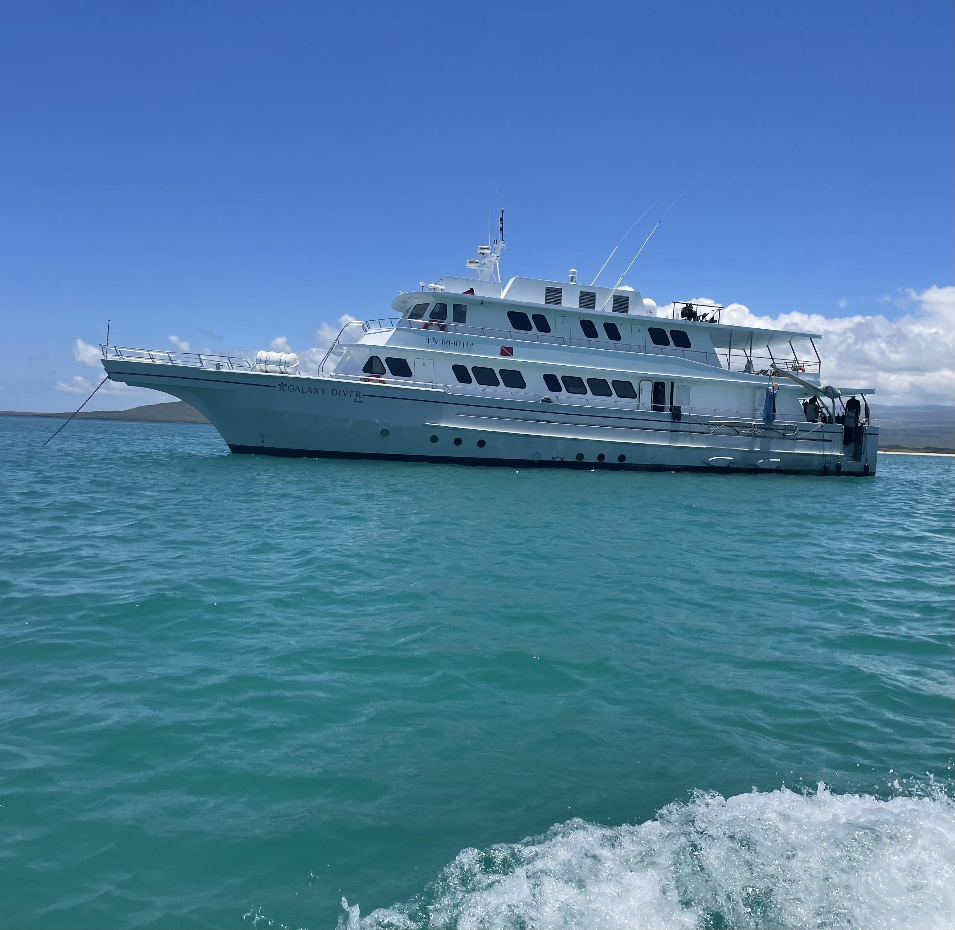 Galaxy Diver Yacht