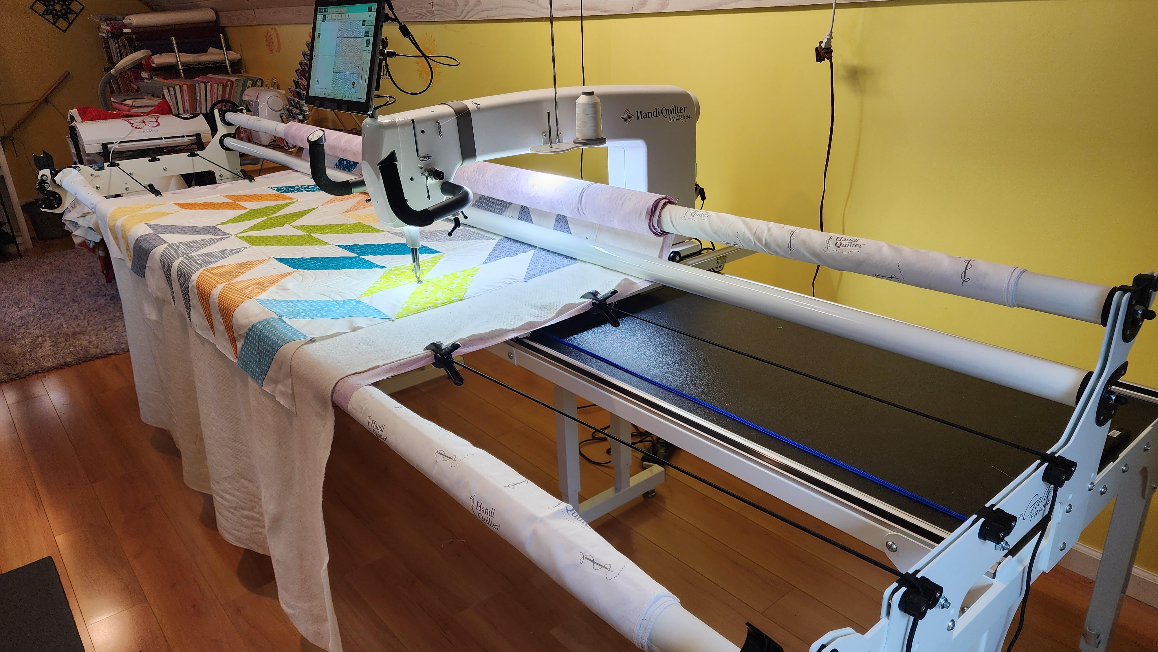 Handi Quilter Amara 24″ Longarm Quilting Machine – Quilting Is My